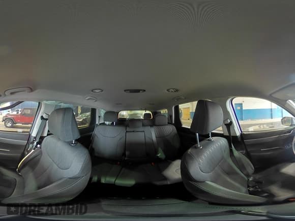 ✅ 2020 Hyundai Palisade SE • VIN: KM8R1DHE6LU145953 • Лот: 84913154. Опубликован ранее на Copart с пробегом 55 246 миль. Бесплатный доступ к архиву аукционных продаж из США и подробный отчёт об истории автомобиля на DreamBid. Изображение 17.