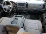 ✅ 2019 Chevrolet Silverado 2500HD Work Truck • VIN: 1GC1KREY8KF183343 • Лот: 81884474. Опубликован ранее на Copart с пробегом 138 794 миль. Бесплатный доступ к архиву аукционных продаж из США и подробный отчёт об истории автомобиля на DreamBid. Изображение 8.