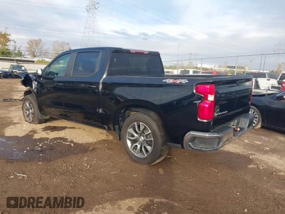 ✅ 2019 Chevrolet Silverado 1500 LT • VIN: 3GCPYDEK3KG127008 • Lot: 43543814. Listed on IAAI with 141,974 mi. Free auction sales archive from the USA and detailed vehicle history report at DreamBid. Image 3.