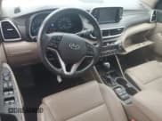 ✅ 2020 Hyundai Tucson SEL • VIN: KM8J3CAL9LU225323 • Лот: 85072425. Опубликован ранее на Copart с пробегом 63 948 миль. Бесплатный доступ к архиву аукционных продаж из США и подробный отчёт об истории автомобиля на DreamBid. Изображение 8.
