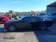 ✅ 2015 Dodge Challenger R/T • VIN: 2C3CDZAT5FH710678 • Lot: 43647121. Wystawiony na IAAI z przebiegiem 175 928 mil. Bezpłatny archiwum sprzedaży aukcyjnych z USA i szczegółowy raport historii pojazdu na DreamBid. Zdjęcie 14.