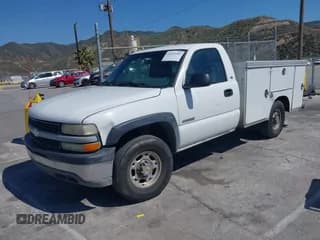 ✅ 2001 Chevrolet Silverado 2500 • VIN: 1GCGC24U01Z210139 • Lot: 42224985. Wystawiony na IAAI z przebiegiem Nie podano. Bezpłatny archiwum sprzedaży aukcyjnych z USA i szczegółowy raport historii pojazdu na DreamBid. Zdjęcie 2.