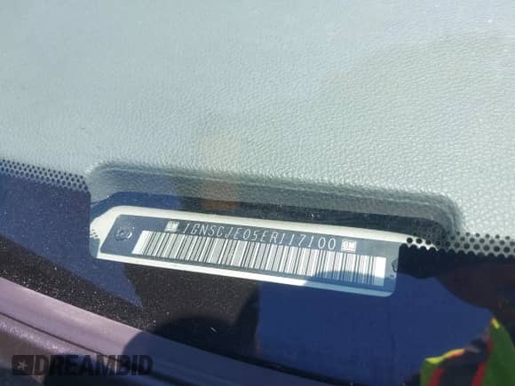 2014 Chevrolet Suburban LT z VIN 1GNSCJE05ER117100, wystawiony jako IAAI lot #42624986 z przebiegiem 198 729 mil mil oraz . Historia ofert i sprzedaży dostępna na DreamBid. Obrazek 9.