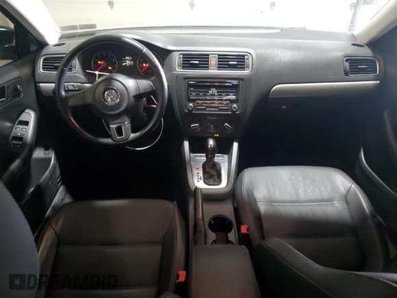 ✅ 2013 Volkswagen Jetta SE • VIN: 3VWDX7AJ1DM384903 • Lot: 58145475. Listed on Copart with 93,211 mi. Free auction sales archive from the USA and detailed vehicle history report at DreamBid. Image 8.