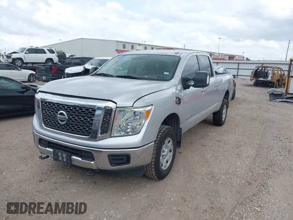 ✅ 2017 Nissan Titan SV • VIN: 1N6BA1F30HN529599 • Lot: 42129603. Listed on IAAI with 221,568 mi. Free auction sales archive from the USA and detailed vehicle history report at DreamBid. Image 19.