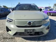 ✅ 2023 Volvo XC40 Plus • VIN: YV4ED3UWXP2969732 • Lot: 82196765. Listed on Copart with 28,035 mi. Free auction sales archive from the USA and detailed vehicle history report at DreamBid. Image 5.