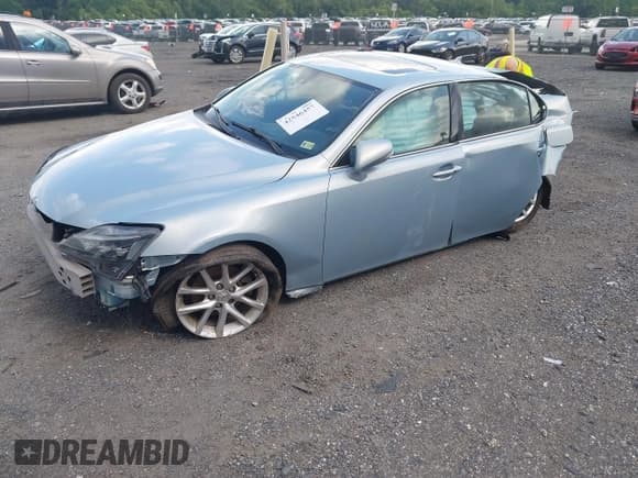 ✅ 2011 Lexus IS 250 • VIN: JTHCF5C21B5046401 • Lot: 42546457. Listed on IAAI with 144,679 mi. Free auction sales archive from the USA and detailed vehicle history report at DreamBid. Image 16.