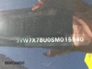 ✅ 2025 Volkswagen Jetta SE • VIN: 3VW7X7BU0SM015940 • Lot: 43774243. Wystawiony na IAAI z przebiegiem 22 112 mil. Bezpłatny archiwum sprzedaży aukcyjnych z USA i szczegółowy raport historii pojazdu na DreamBid. Zdjęcie 9.