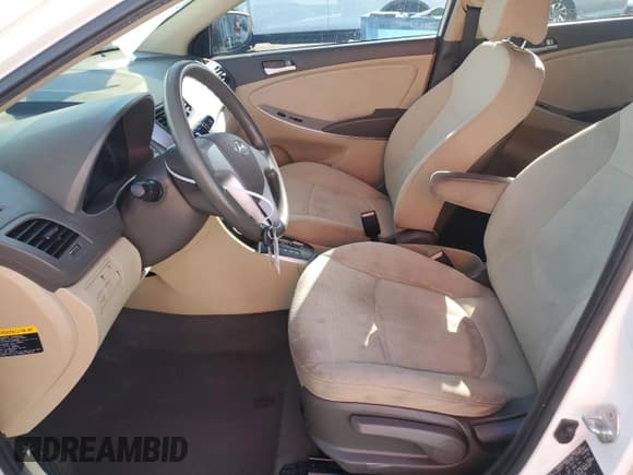 ✅ 2013 Hyundai Accent GLS • VIN: KMHCT4AE3DU577055 • Лот: 75880964. Опубликован ранее на Copart с пробегом 137 204 миль. Бесплатный доступ к архиву аукционных продаж из США и подробный отчёт об истории автомобиля на DreamBid. Изображение 7.