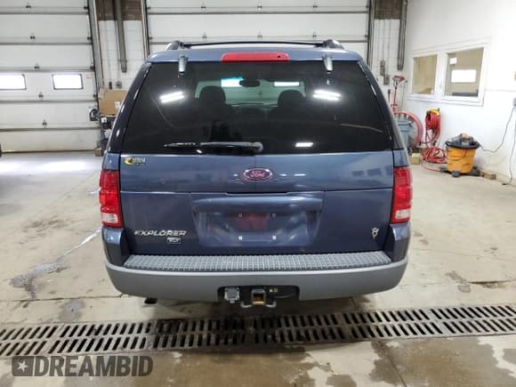 ✅ 2002 Ford Explorer XLT • VIN: 1FMZU73W62ZC53614 • Lot: 85337505. Wystawiony na Copart z przebiegiem 98 341 mil. Bezpłatny archiwum sprzedaży aukcyjnych z USA i szczegółowy raport historii pojazdu na DreamBid. Zdjęcie 6.