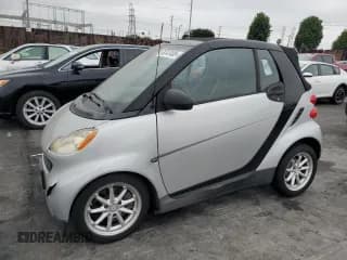 ✅ 2008 Smart fortwo Passion • VIN: WMEEK31X78K125432 • Lot: 68747405. Wystawiony na Copart z przebiegiem 148 319 mil. Bezpłatny archiwum sprzedaży aukcyjnych z USA i szczegółowy raport historii pojazdu na DreamBid. Zdjęcie 1.