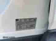 2018 Chevrolet Equinox LT z VIN 2GNAXJEV3J6115668, wystawiony jako Copart lot #82099665 z przebiegiem 101 781 mil mil oraz Szkoda całkowita • Salvage title. Historia ofert i sprzedaży dostępna na DreamBid. Obrazek 12.