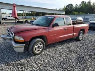 1998 Dodge Dakota SLT z VIN 1B7GL22XXWS533630, wystawiony jako Copart lot #71678935 z przebiegiem 252 596 mil mil oraz Szkoda całkowita • Salvage title. Historia ofert i sprzedaży dostępna na DreamBid. Obrazek 1.