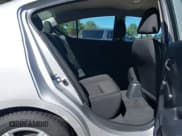 ✅ 2019 Nissan Versa S Plus • VIN: 3N1CN7AP5KL861069 • Lot: 43563233. Wystawiony na IAAI z przebiegiem 44 862 mil. Bezpłatny archiwum sprzedaży aukcyjnych z USA i szczegółowy raport historii pojazdu na DreamBid. Zdjęcie 8.