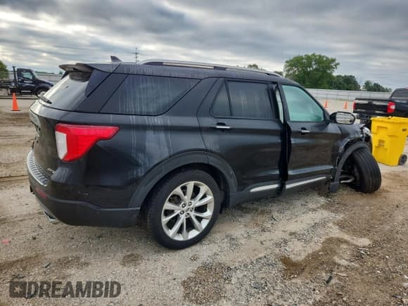 ✅ 2021 Ford Explorer Platinum • VIN: 1FM5K8HC1MGA92824 • Лот: 69577265. Опубликован ранее на Copart с пробегом 36 626 миль. Бесплатный доступ к архиву аукционных продаж из США и подробный отчёт об истории автомобиля на DreamBid. Изображение 3.