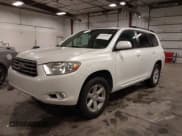 ✅ 2010 Toyota Highlander SE • VIN: 5TDJK3EH4AS011757 • Lot: 42336617. Listed on IAAI with 199,652 mi. Free auction sales archive from the USA and detailed vehicle history report at DreamBid. Image 2.