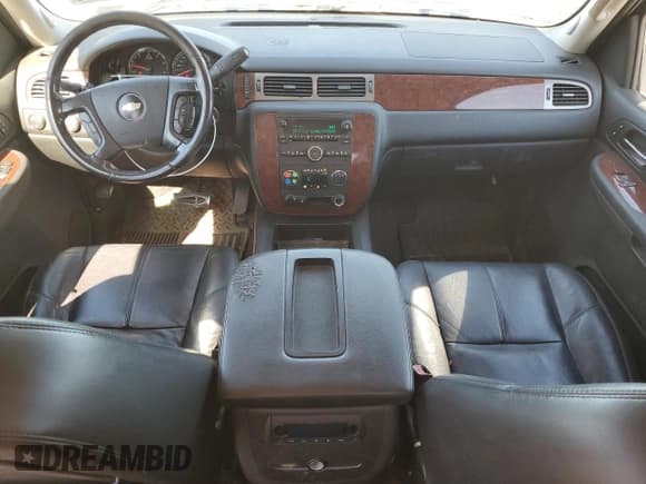 ✅ 2009 Chevrolet Silverado 1500 • VIN: 2GCEK333091139036 • Лот: 89904055. Опубликован ранее на Copart с пробегом 253 634 миль. Бесплатный доступ к архиву аукционных продаж из США и подробный отчёт об истории автомобиля на DreamBid. Изображение 8.