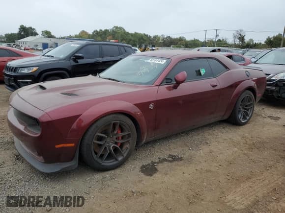 ✅ 2018 Dodge Challenger SRT Hellcat Widebody • VIN: 2C3CDZC97JH208877 • Lot: 68181424. Wystawiony na Copart z przebiegiem 52 777 mil. Bezpłatny archiwum sprzedaży aukcyjnych z USA i szczegółowy raport historii pojazdu na DreamBid. Zdjęcie 1.