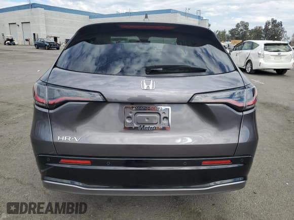 ✅ 2024 Honda HR-V EX-L • VIN: 3CZRZ1H76RM714336 • Lot: 85904965. Wystawiony na Copart z przebiegiem Nie podano. Bezpłatny archiwum sprzedaży aukcyjnych z USA i szczegółowy raport historii pojazdu na DreamBid. Zdjęcie 6.