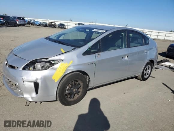 ✅ 2015 Toyota Prius Two • VIN: JTDKN3DU7F0472293 • Lot: 86986075. Listed on Copart with 92,038 mi. Free auction sales archive from the USA and detailed vehicle history report at DreamBid. Image 1.