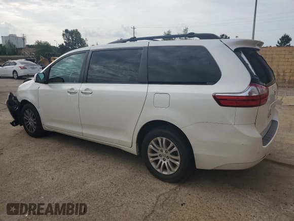✅ 2017 Toyota Sienna XLE Auto Access Seat • VIN: 5TDYZ3DC1HS855359 • Lot: 54170315. Listed on Copart with 129,570 mi. Free auction sales archive from the USA and detailed vehicle history report at DreamBid. Image 2.