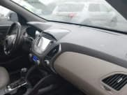 ✅ 2014 Hyundai Tucson SE • VIN: KM8JUCAG4EU844074 • Lot: 41955430. Wystawiony na IAAI z przebiegiem 162 437 mil. Bezpłatny archiwum sprzedaży aukcyjnych z USA i szczegółowy raport historii pojazdu na DreamBid. Zdjęcie 5.