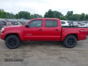 ✅ 2012 Toyota Tacoma PreRunner • VIN: 3TMJU4GN1CM128220 • Lot: 42794993. Listed on IAAI with 146,871 mi. Free auction sales archive from the USA and detailed vehicle history report at DreamBid. Image 14.