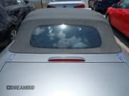 ✅ 2013 Mazda MX-5 Miata Sport • VIN: JM1NC2JF8D0232377 • Lot: 42312848. Wystawiony na IAAI z przebiegiem Nie podano. Bezpłatny archiwum sprzedaży aukcyjnych z USA i szczegółowy raport historii pojazdu na DreamBid. Zdjęcie 8.