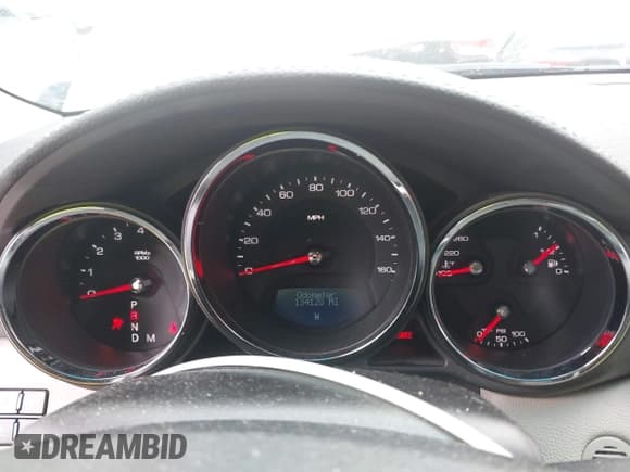 ✅ 2010 Cadillac CTS • VIN: 1G6DA5EG3A0125550 • Lot: 42291037. Wystawiony na IAAI z przebiegiem 134 128 mil. Bezpłatny archiwum sprzedaży aukcyjnych z USA i szczegółowy raport historii pojazdu na DreamBid. Zdjęcie 7.