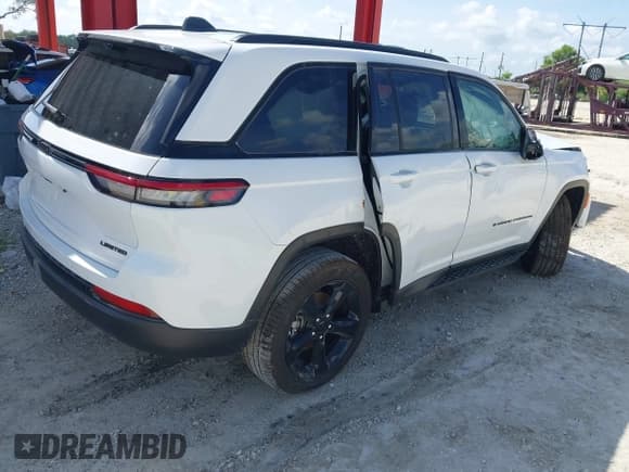 ✅ 2025 Jeep Grand Cherokee Limited • VIN: 1C4RJGBG0SC283119 • Лот: 42287401. Опубликован ранее на IAAI с пробегом 2 721 миль. Бесплатный доступ к архиву аукционных продаж из США и подробный отчёт об истории автомобиля на DreamBid. Изображение 4.