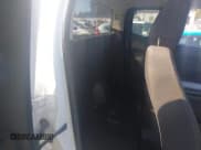 ✅ 2020 Chevrolet Colorado 2WD LT • VIN: 1GCHSCEA1L1182662 • Lot: 43495380. Wystawiony na IAAI z przebiegiem 75 744 mil. Bezpłatny archiwum sprzedaży aukcyjnych z USA i szczegółowy raport historii pojazdu na DreamBid. Zdjęcie 8.