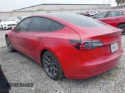✅ 2022 Tesla Model 3 Long Range • VIN: 5YJ3E1EB3NF273540 • Lot: 41978069. Wystawiony na IAAI z przebiegiem 27 247 mil. Bezpłatny archiwum sprzedaży aukcyjnych z USA i szczegółowy raport historii pojazdu na DreamBid. Zdjęcie 3.