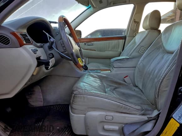 ✅ 2001 Lexus LS 430 • VIN: JTHBN30F010033628 • Lot: 85443795. Listed on Copart with 234,947 mi. Free auction sales archive from the USA and detailed vehicle history report at DreamBid. Image 7.