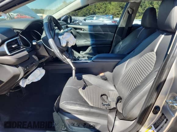 2018 Toyota Camry SE with VIN 4T1B11HK2JU048056, listed as a Copart auction lot 86617475 with 181,528 mi miles and Salvage title. Bid and sale history available at DreamBid. Image 7.