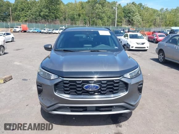 ✅ 2024 Ford Escape ST-Line • VIN: 1FMCU9MN8RUA12278 • Лот: 43095646. Опубликован ранее на IAAI с пробегом 10 025 миль. Бесплатный доступ к архиву аукционных продаж из США и подробный отчёт об истории автомобиля на DreamBid. Изображение 12.