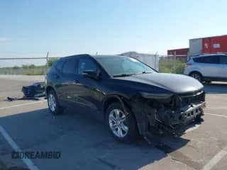 2020 Chevrolet Blazer LT z VIN 3GNKBHRS4LS654784, wystawiony jako IAAI lot #42909945 z przebiegiem 107 975 mil mil oraz . Historia ofert i sprzedaży dostępna na DreamBid. Obrazek 1.