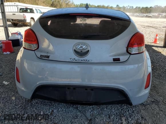 ✅ 2014 Hyundai Veloster • VIN: KMHTC6AD4EU213022 • Lot: 75594394. Listed on Copart with 200,151 mi. Free auction sales archive from the USA and detailed vehicle history report at DreamBid. Image 6.