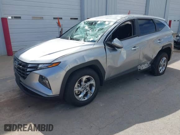 2024 Hyundai Tucson SE with VIN 5NMJACDE5RH433271, listed as a IAAI auction lot 43308165 with 24,301 mi miles and . Bid and sale history available at DreamBid. Image 18.
