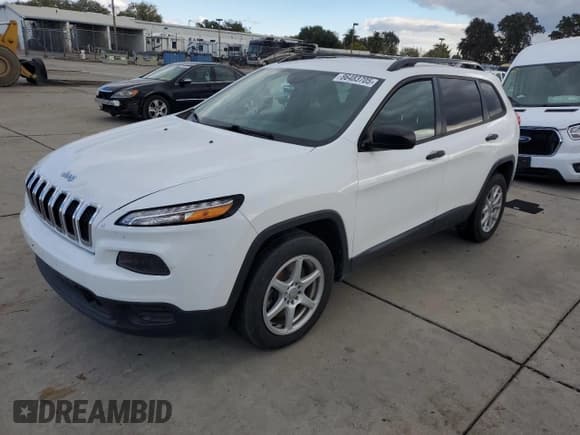 ✅ 2016 Jeep Cherokee Sport • VIN: 1C4PJLAB2GW312678 • Lot: 86483705. Listed on Copart with 187,284 mi. Free auction sales archive from the USA and detailed vehicle history report at DreamBid. Image 1.