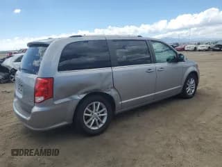 ✅ 2018 Dodge Grand Caravan SXT • VIN: 2C4RDGCGXJR224672 • Lot: 82143145. Wystawiony na Copart z przebiegiem 104 991 mil. Bezpłatny archiwum sprzedaży aukcyjnych z USA i szczegółowy raport historii pojazdu na DreamBid. Zdjęcie 3.