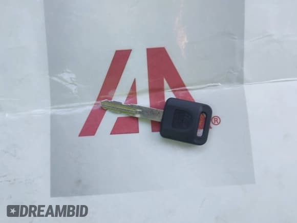 ✅ 2005 Nissan Pathfinder SE • VIN: 5N1AR18W95C784060 • Lot: 43520667. Listed on IAAI with 299,362 mi. Free auction sales archive from the USA and detailed vehicle history report at DreamBid. Image 11.