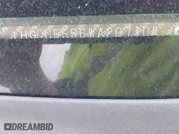 ✅ 1998 Honda Accord EX • VIN: 1HGCG5556WA207104 • Lot: 41444523. Listed on IAAI with 284,755 mi. Free auction sales archive from the USA and detailed vehicle history report at DreamBid. Image 9.