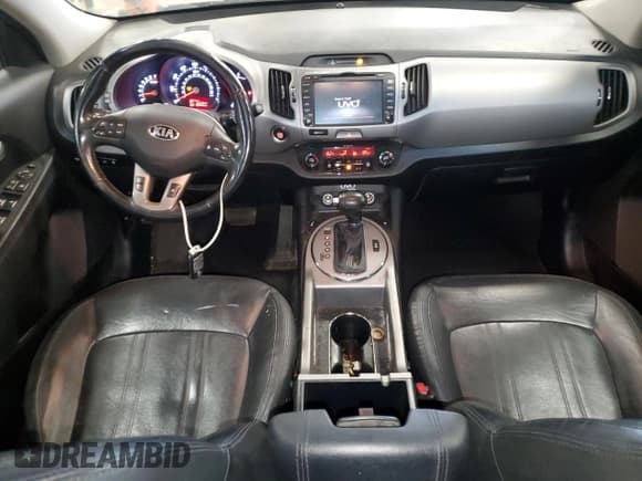 ✅ 2016 Kia Sportage EX • VIN: KNDPCCAC0G7804266 • Lot: 91469165. Listed on Copart with 107,418 mi. Free auction sales archive from the USA and detailed vehicle history report at DreamBid. Image 8.