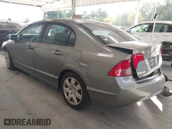 ✅ 2006 Honda Civic LX • VIN: 1HGFA16526L138308 • Лот: 43616656. Опубликован ранее на IAAI с пробегом 183 533 миль. Бесплатный доступ к архиву аукционных продаж из США и подробный отчёт об истории автомобиля на DreamBid. Изображение 3.