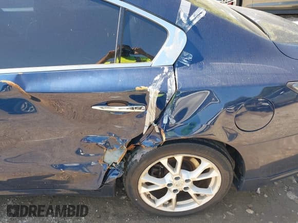 ✅ 2013 Nissan Maxima SV • VIN: 1N4AA5AP6DC813640 • Lot: 43218257. Listed on IAAI with 134,592 mi. Free auction sales archive from the USA and detailed vehicle history report at DreamBid. Image 6.