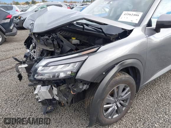 2024 Nissan Pathfinder SV with VIN 5N1DR3BA7RC314587, listed as a IAAI auction lot 43562488 with 40,032 mi miles and . Bid and sale history available at DreamBid. Image 22.