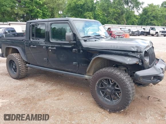 ✅ 2021 Jeep Gladiator Sport S • VIN: 1C6JJTAM7ML554412 • Lot: 42199167. Wystawiony na IAAI z przebiegiem 74 263 mil. Bezpłatny archiwum sprzedaży aukcyjnych z USA i szczegółowy raport historii pojazdu na DreamBid. Zdjęcie 13.