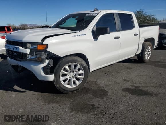 ✅ 2021 Chevrolet Silverado 1500 Custom • VIN: 3GCPWBEK2MG251719 • Lot: 90701015. Wystawiony na Copart z przebiegiem 62 784 mil. Bezpłatny archiwum sprzedaży aukcyjnych z USA i szczegółowy raport historii pojazdu na DreamBid. Zdjęcie 1.