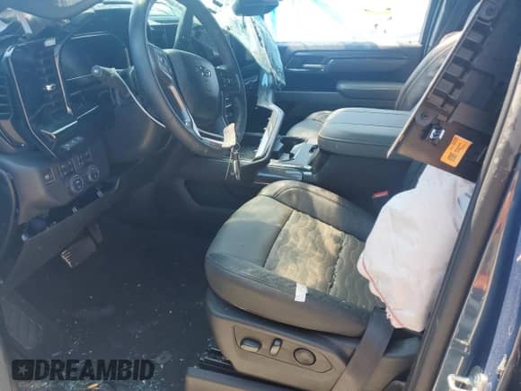 2024 Chevrolet Silverado 2500HD ZR2 с VIN 1GC4YYEY2RF380623, выставлен на аукционе Copart как лот 51889365 с пробегом 22 689 миль миль и Списание • Salvage title. История ставок и продаж доступна на DreamBid. Изображение 7.