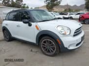 ✅ 2015 MINI Countryman • VIN: WMWZB3C57FWR46707 • Лот: 42114457. Опубликован ранее на IAAI с пробегом 137 356 миль. Бесплатный доступ к архиву аукционных продаж из США и подробный отчёт об истории автомобиля на DreamBid. Изображение 1.